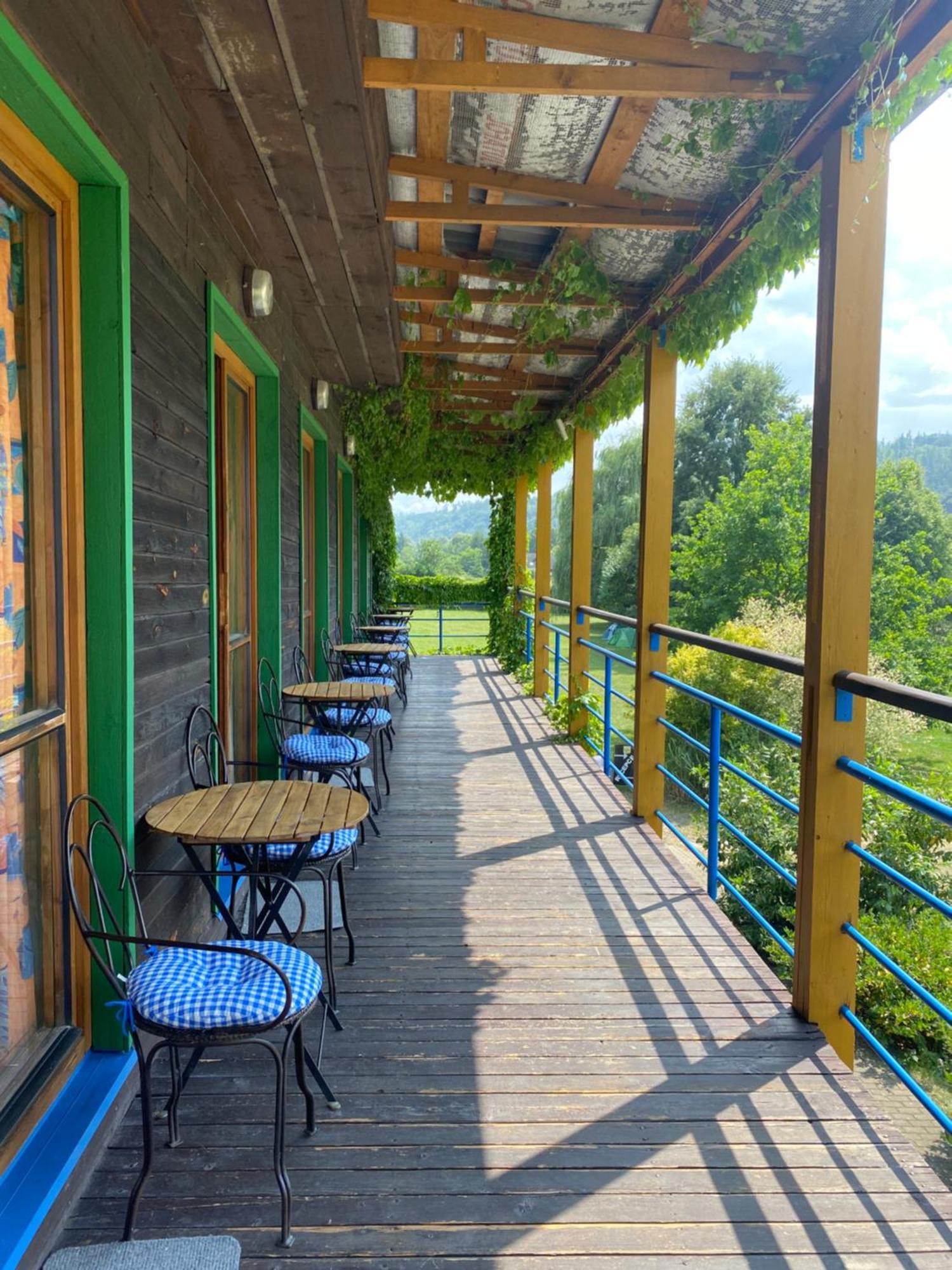 Hotel Lavka Park Skochovice Vrané nad Vltavou Exterior foto